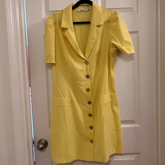 Puff Sleeve Blazer Dress - Picture 2 of 5